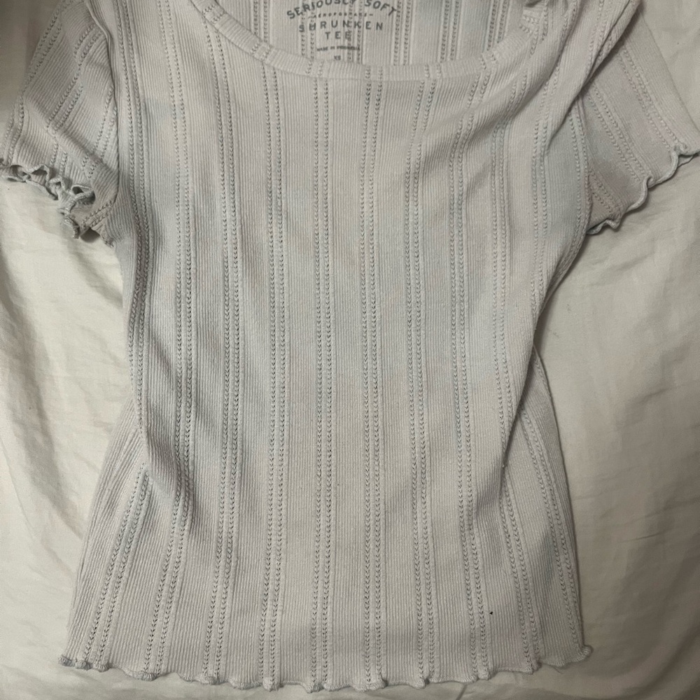 Aeropostale Soft Gray Ribbed Short Sleeve Tee